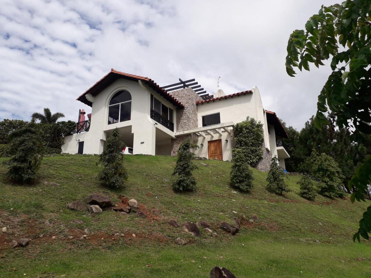 Hawk'S Nest Bed & Breakfast La Laguna de San Carlos Zewnętrze zdjęcie